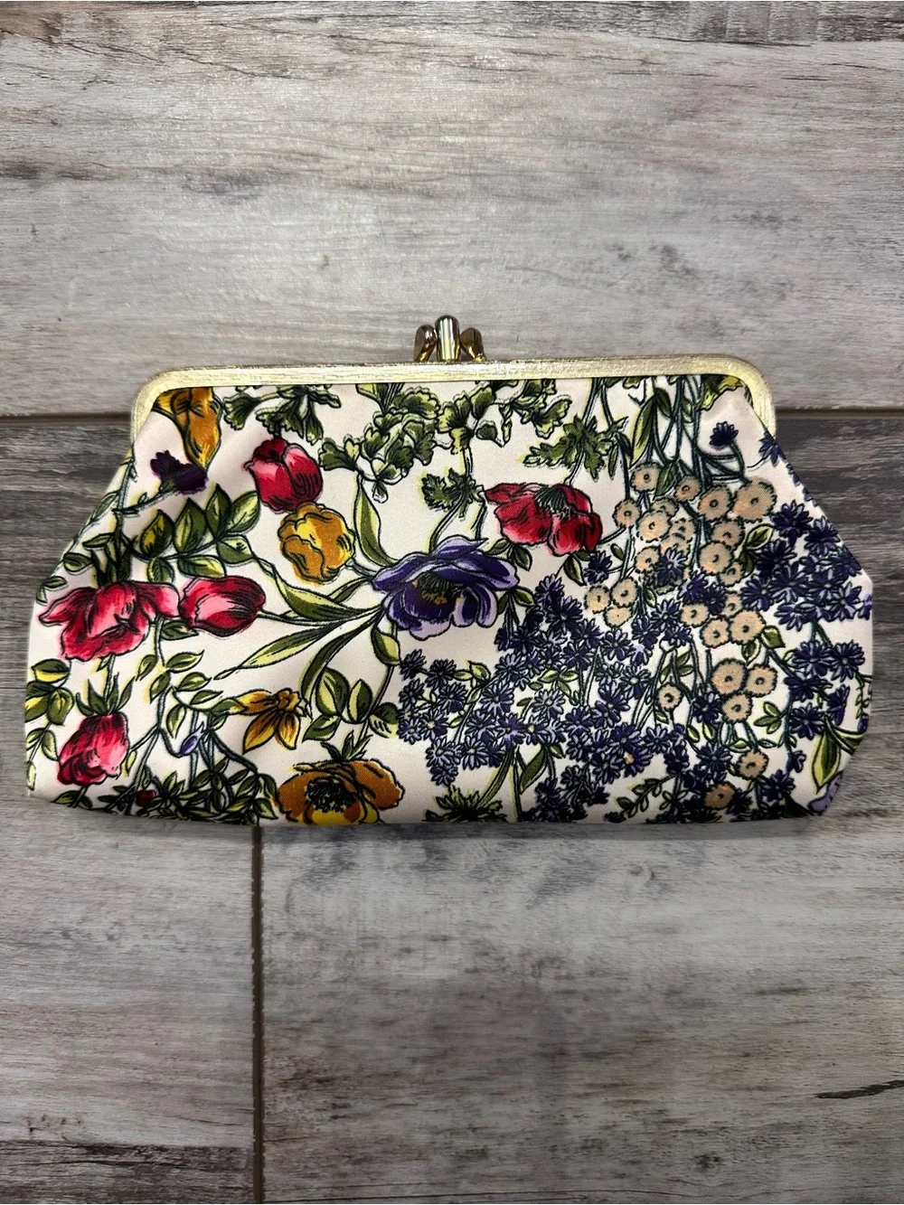 Floral Kiss-Lock White Clutch with Gold Frame